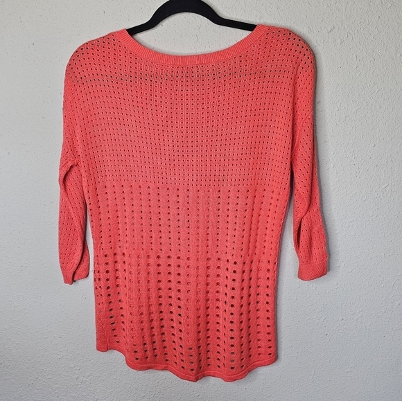 Express Lightweight Sweater Womens S Small Cutouts 3/4 Sleeve Seasonal Layering‎ - Picture 7 of 10